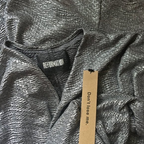 NWT Ref “Orion” screen siren silver gown - Picture 4 of 4